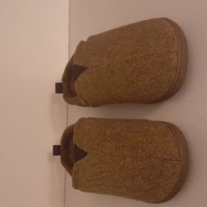 Essential men's slippers